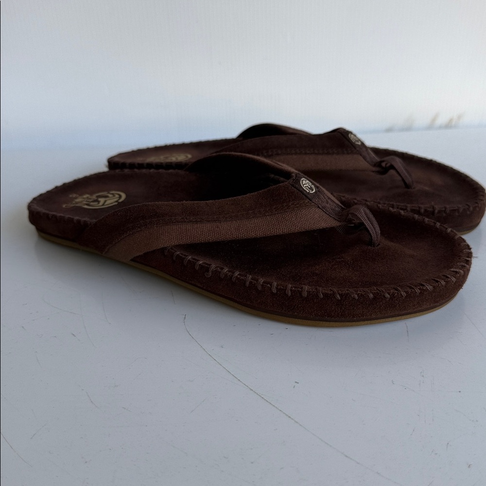 NEW Ocean Minded Suede Leather Flip Flops Mens Size 8 Brown - Picture 4 of 6